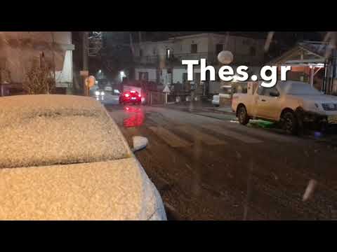 Εντονη χιονόπτωση γύρω από την Θεσσαλονίκη